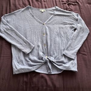 [American Eagle] waffle knit shirt with knot, blue